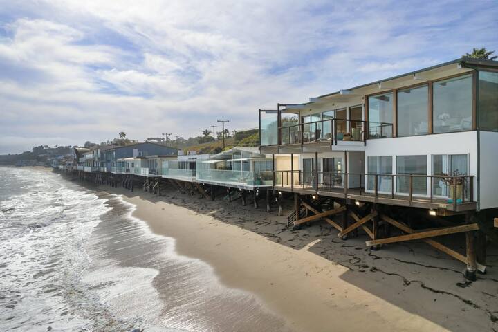 Malibu Cove Colony Beach by Stay Awhile Villas