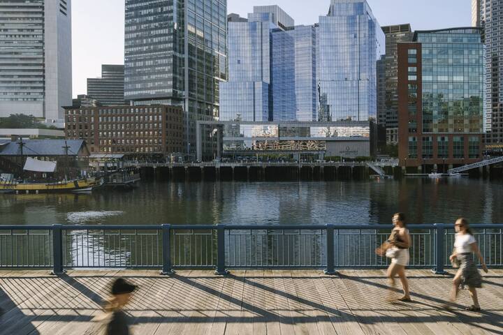 Sonder at Pierce Boston | Two-Bedroom Apartment gallery image 5