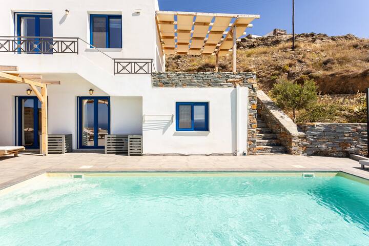 Live in Blue Kea’s Myriad Shades – Up to 30 guests gallery image 4