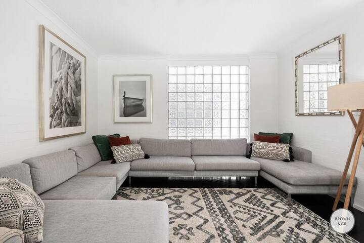 Peggy – Little Cove gallery image 4