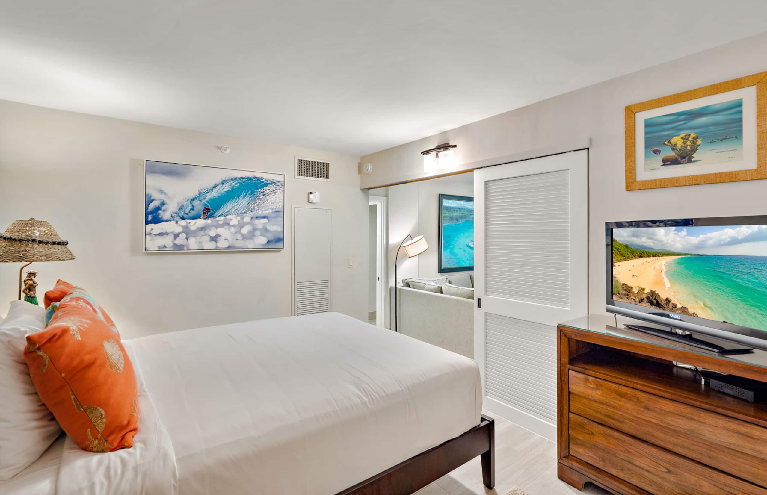 Condo in Lahaina · ★4.8 · 4 bedrooms · 7 beds · 4 shared baths - Image 38
