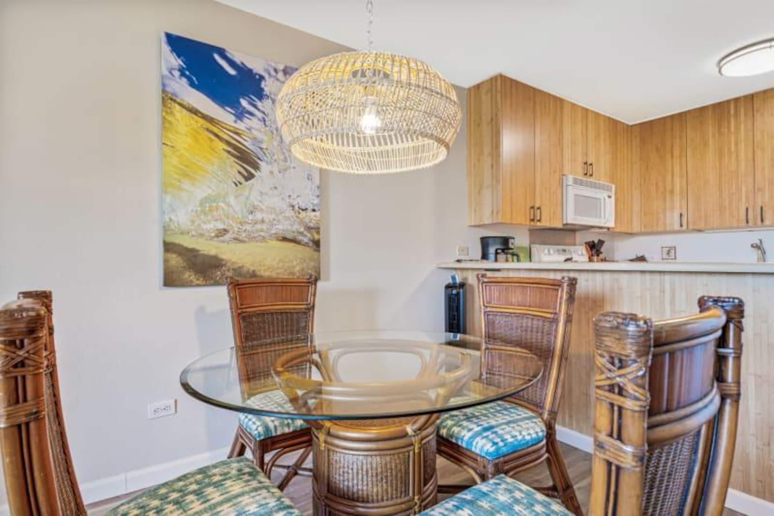 Condo in Kihei · ★4.71 · 1 bedroom · 2 beds · 2 baths - Image 9