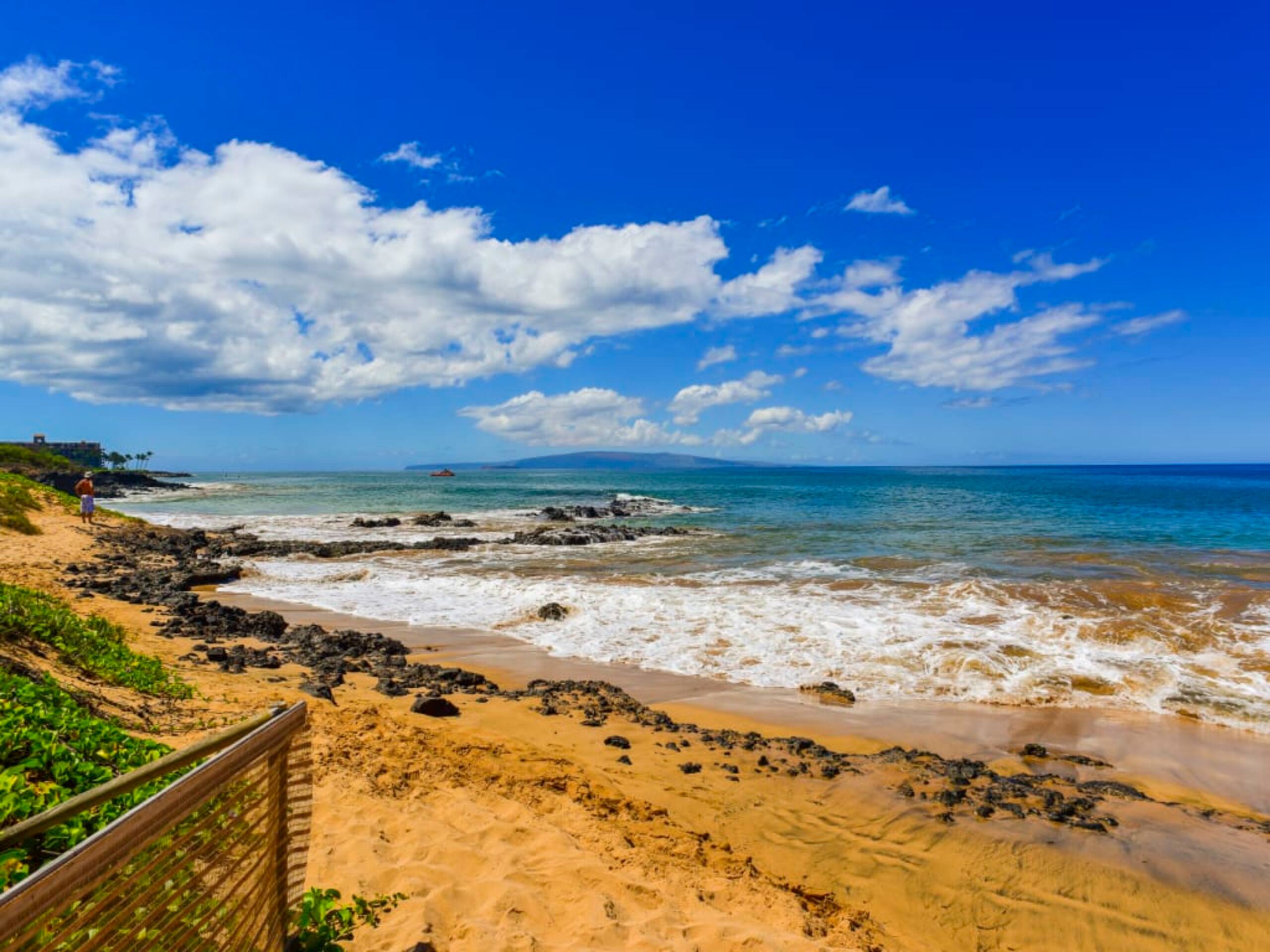 Condo in Kihei · ★4.71 · 1 bedroom · 2 beds · 2 baths - Image 46