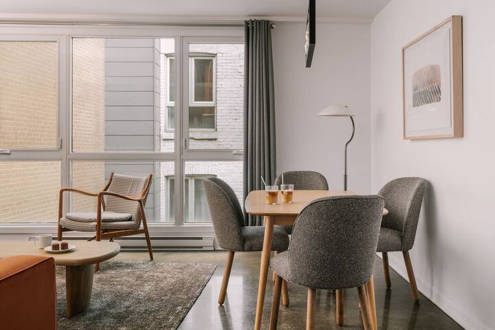 Sonder Penny Lane | Two-Bedroom Apartment gallery image 5