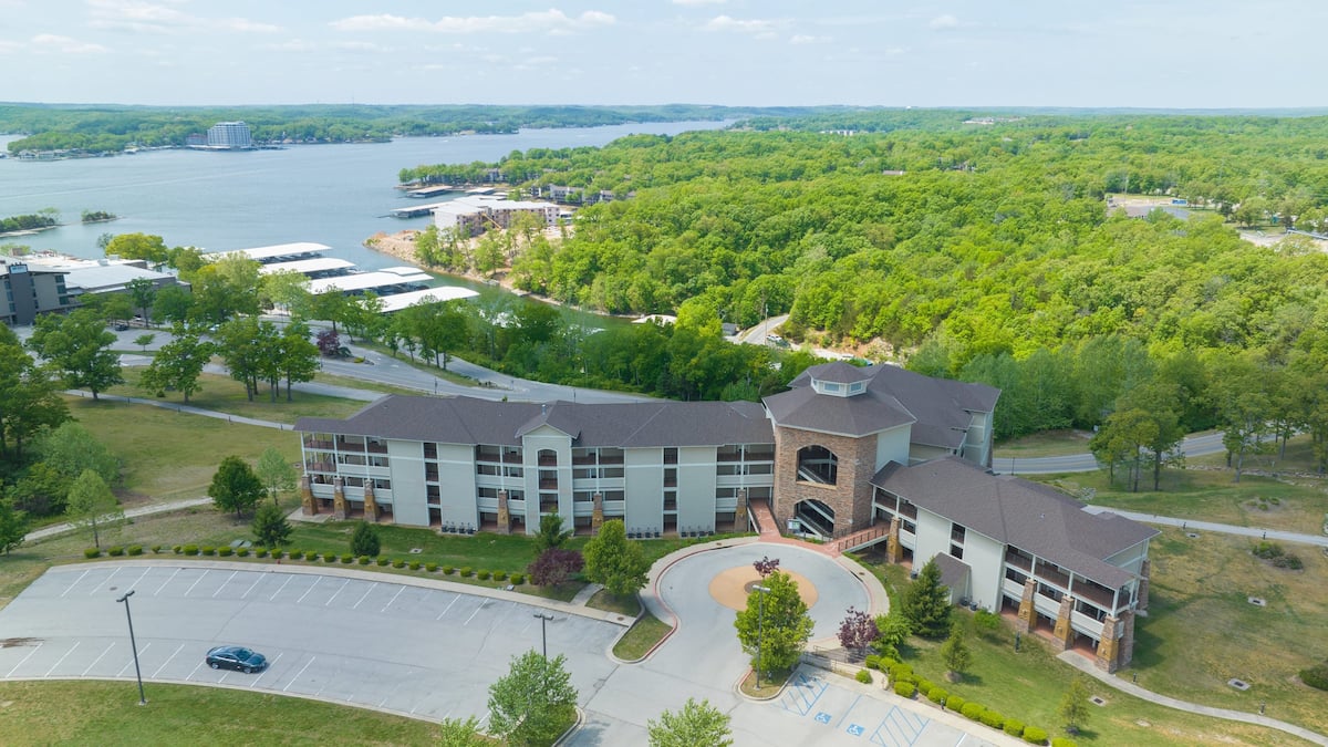 2BR Suite Pools | 2 Balconies