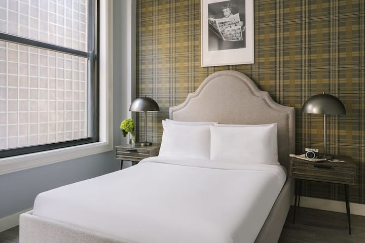 Sonder The Plymouth | Four-Bedroom Apartment