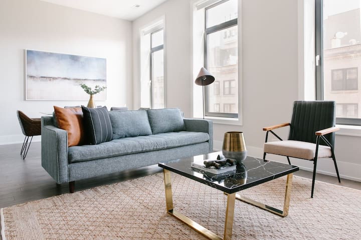 Sonder Greektown | Three-Bedroom Apartment