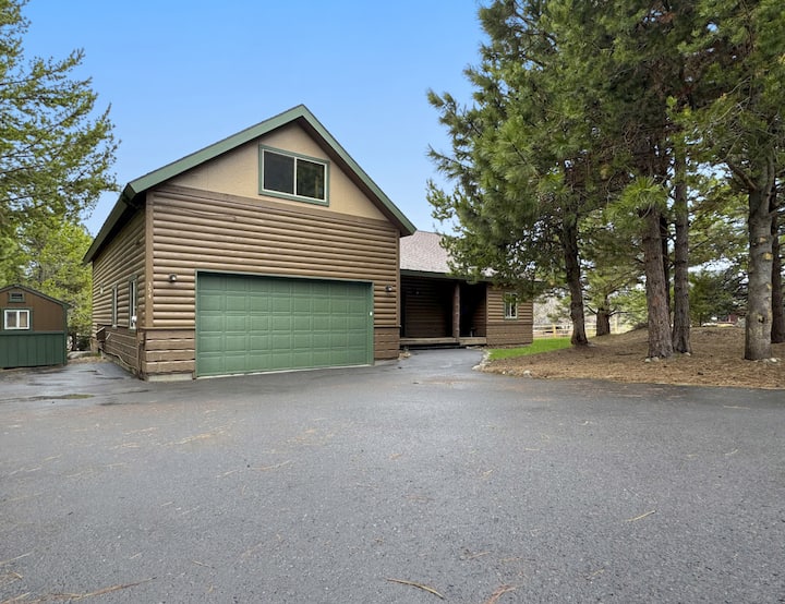 Great Mccall Location, Hot Tub, Large Yard, 4 Bedr - McCall, ID