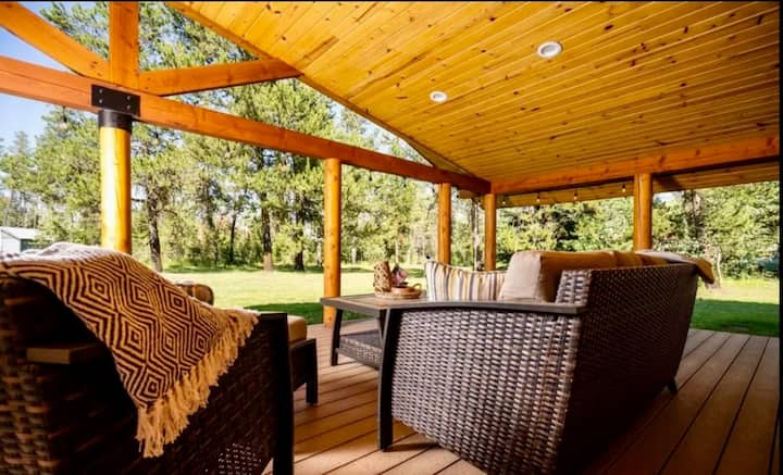 Fresh Log Cabin In Donnelly W/ Game Room & Hot Tub - Donnelly, ID