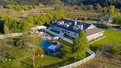 Modern Luxury Farmhouse on 10acres & Yoga Room-16+