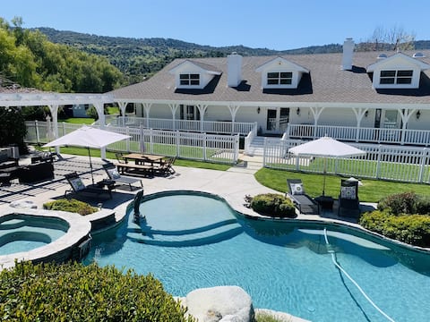 Modern Luxury Farmhouse on 10acres & Yoga Room-16+