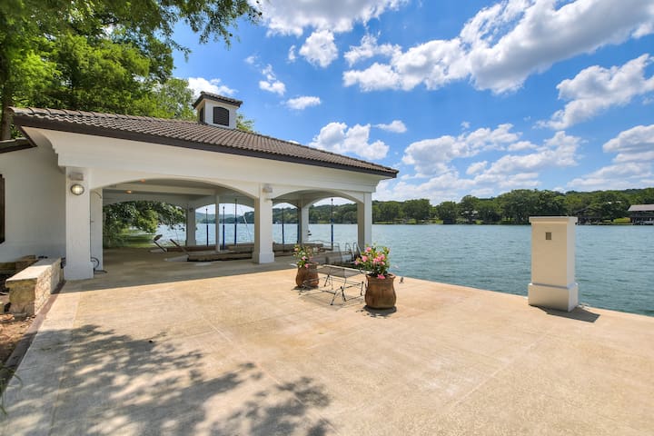 Above Casa Paradiso I Waterfront I Lake Austin I P gallery image 4