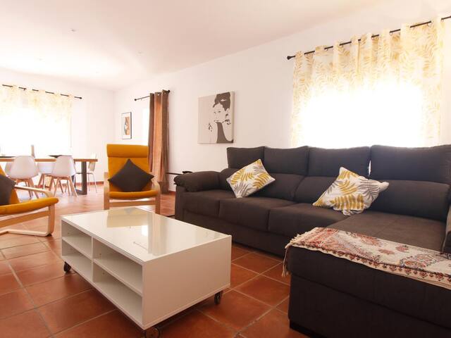 Team Casa De La Luz managed Airbnb listing 3