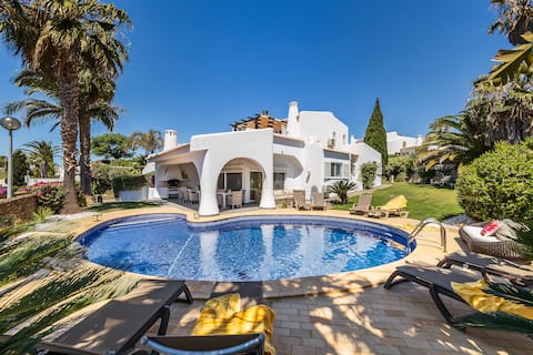 Villa Eva Ocv - Private with Heated Pool and Games