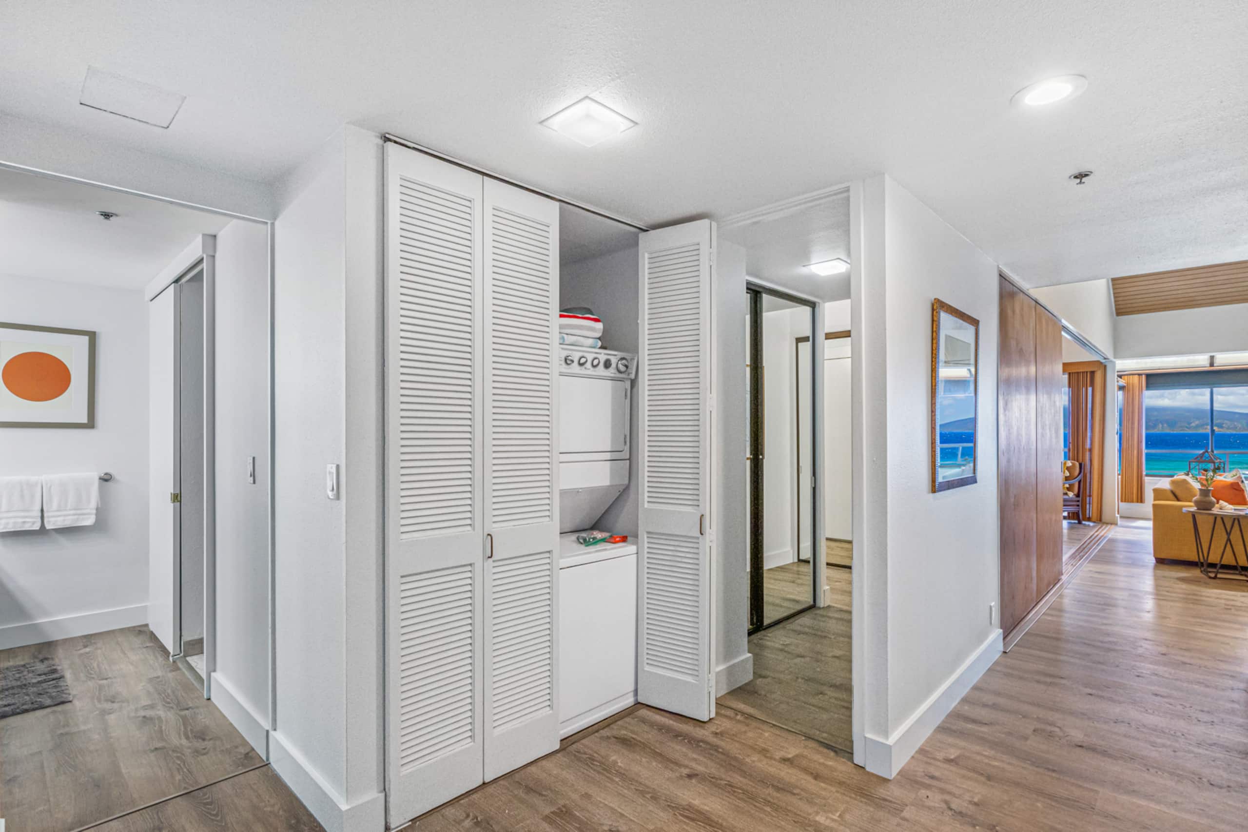Condo in Lahaina · ★4.67 · 3 bedrooms · 6 beds · 3 shared baths - Image 25