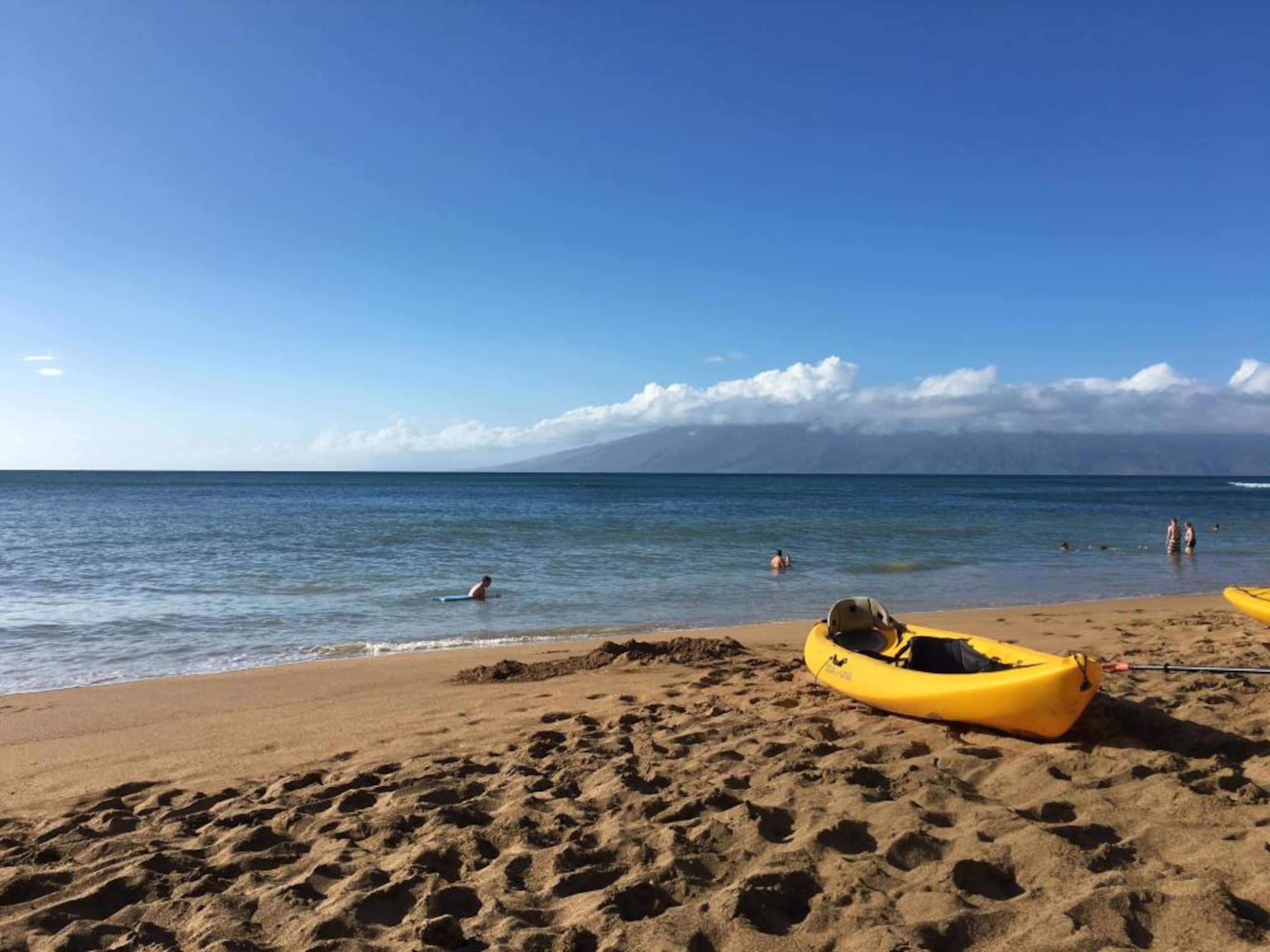 Condo in Lahaina · ★4.67 · 3 bedrooms · 6 beds · 3 shared baths - Image 40