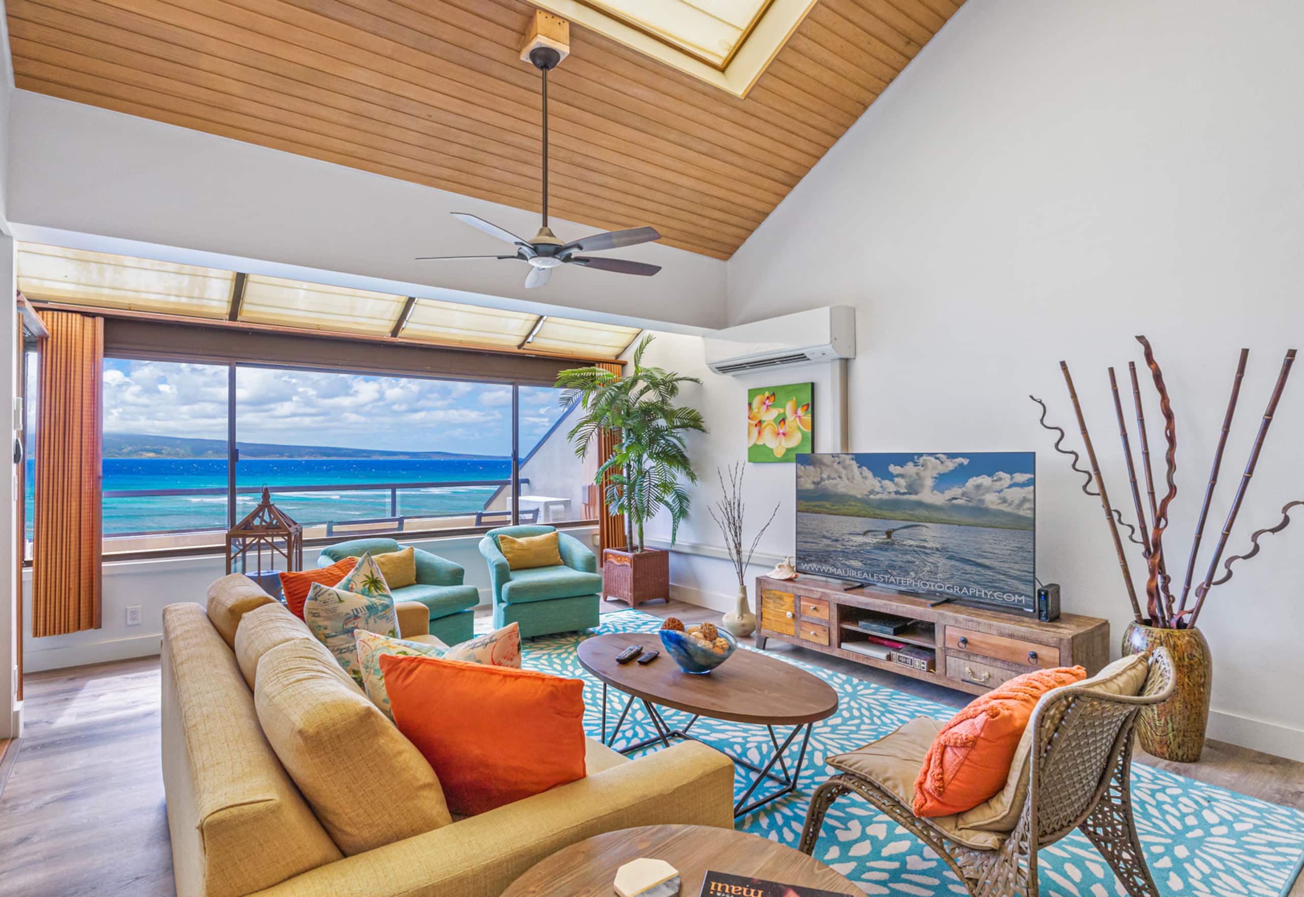 Condo in Lahaina · ★4.67 · 3 bedrooms · 6 beds · 3 shared baths - Image 13