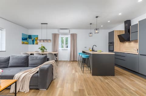 Successful Airbnb property: Villa Draga in Općina žminj
