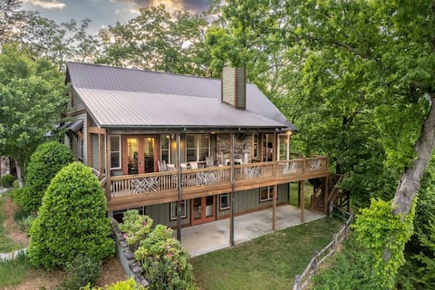 Serenity - Spectacular Mountain Views!
