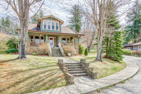 6BR Lakefront | Pool | Fireplace | Deck