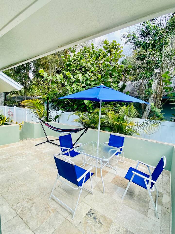 Top 10 PetFriendly Airbnbs Near Longboat Key, Florida Updated 2024