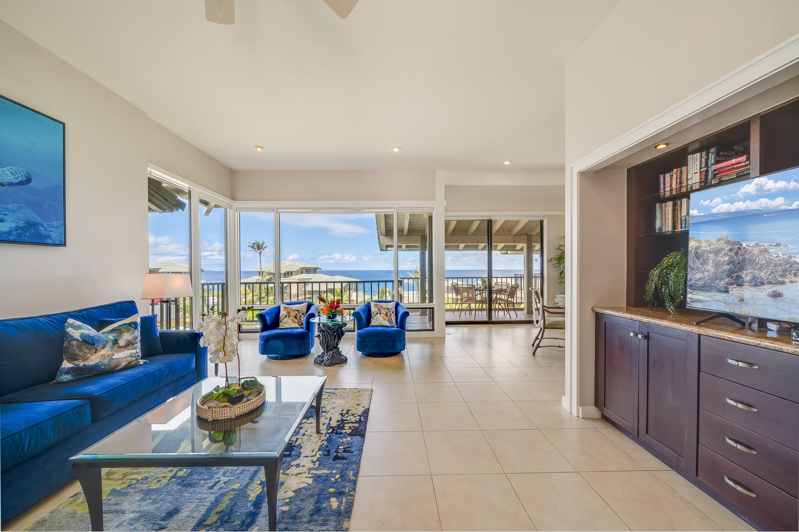 Condo in Lahaina · ★4.97 · 1 bedroom · 2 beds · 1 bath - Image 5