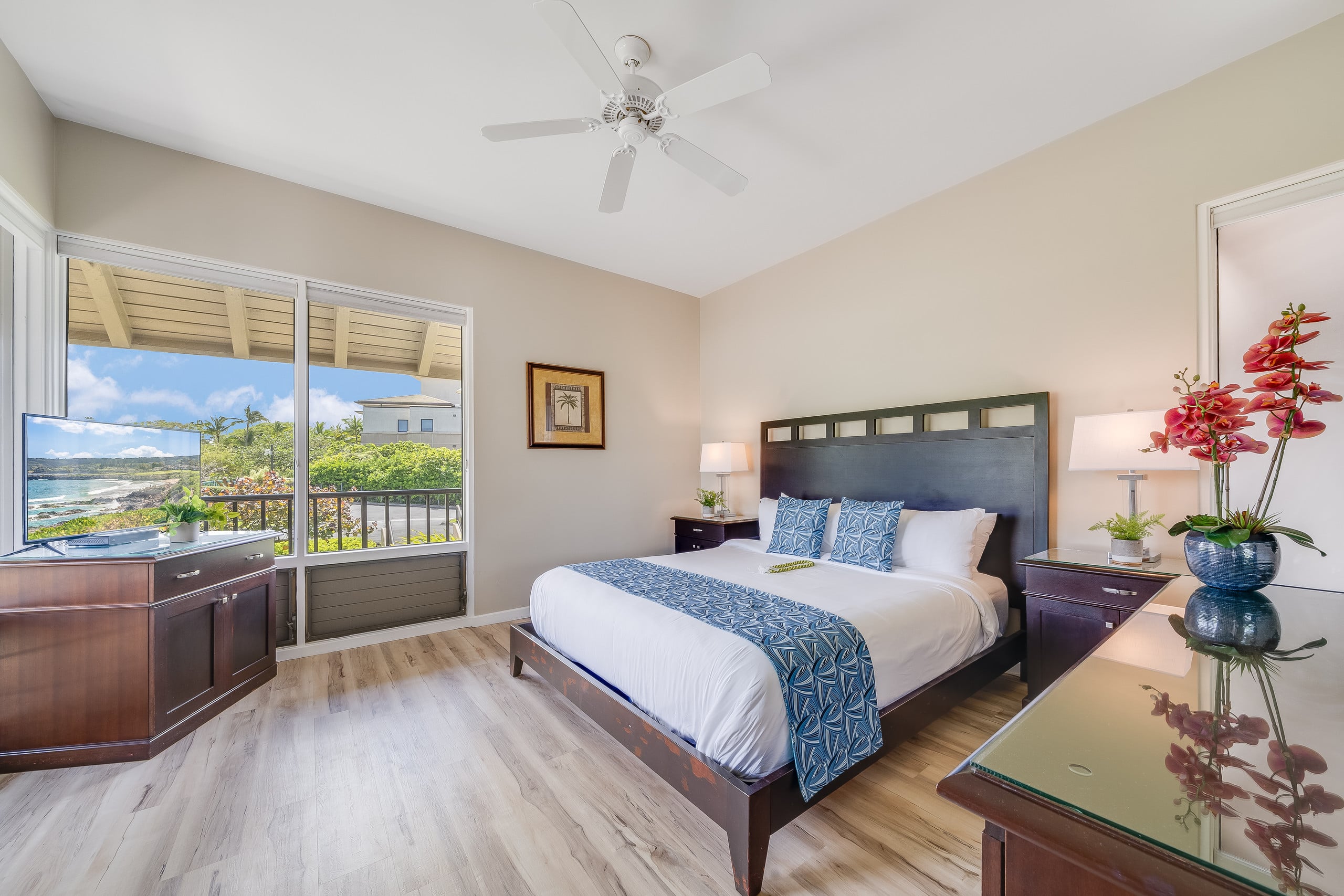 Condo in Lahaina · ★4.97 · 1 bedroom · 2 beds · 1 bath - Image 15