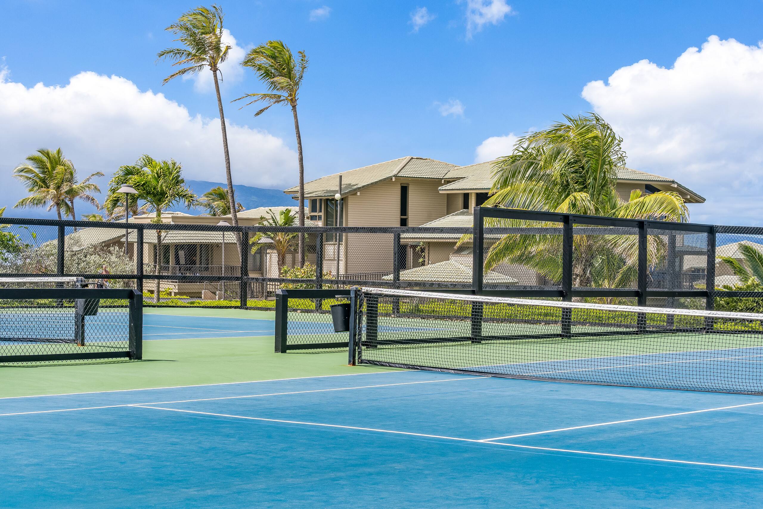 Condo in Lahaina · ★4.97 · 1 bedroom · 2 beds · 1 bath - Image 40