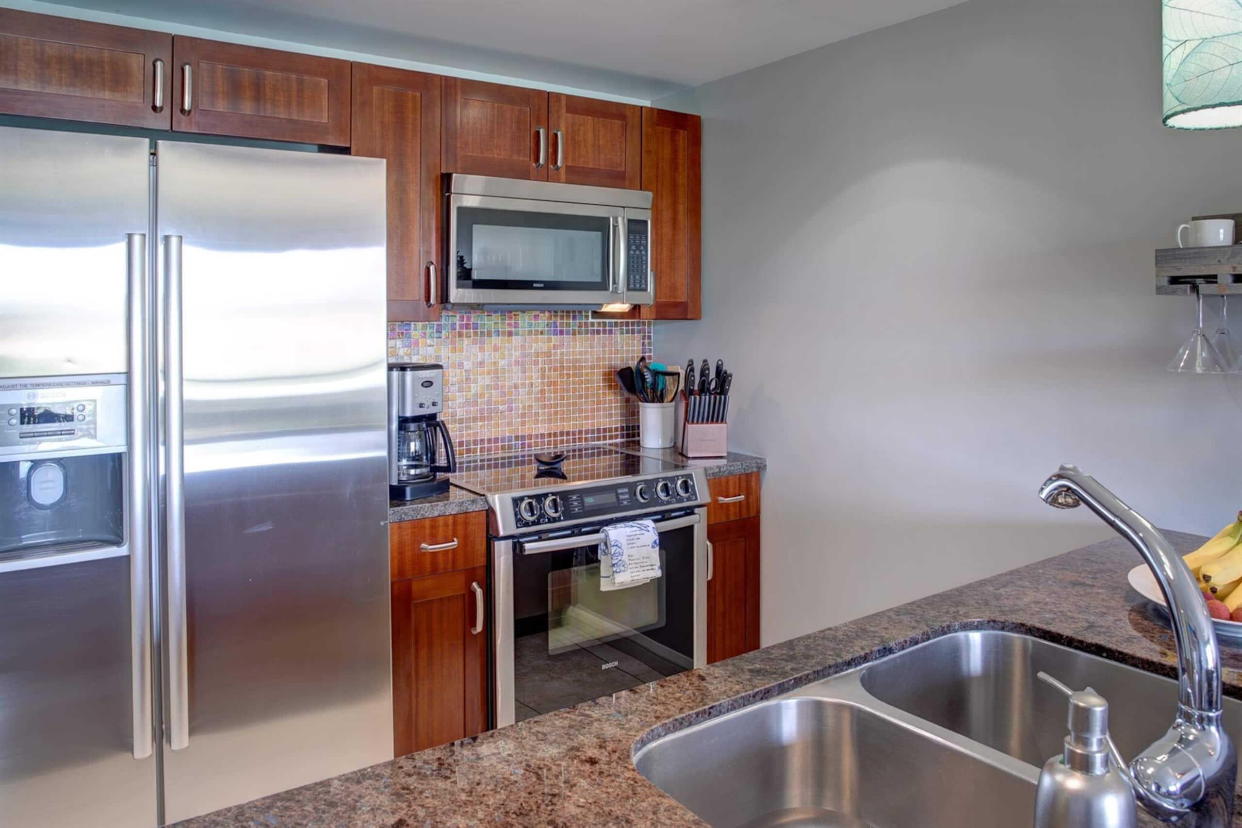 Condo in Lahaina · ★4.96 · 1 bedroom · 2 beds · 1 bath - Image 17