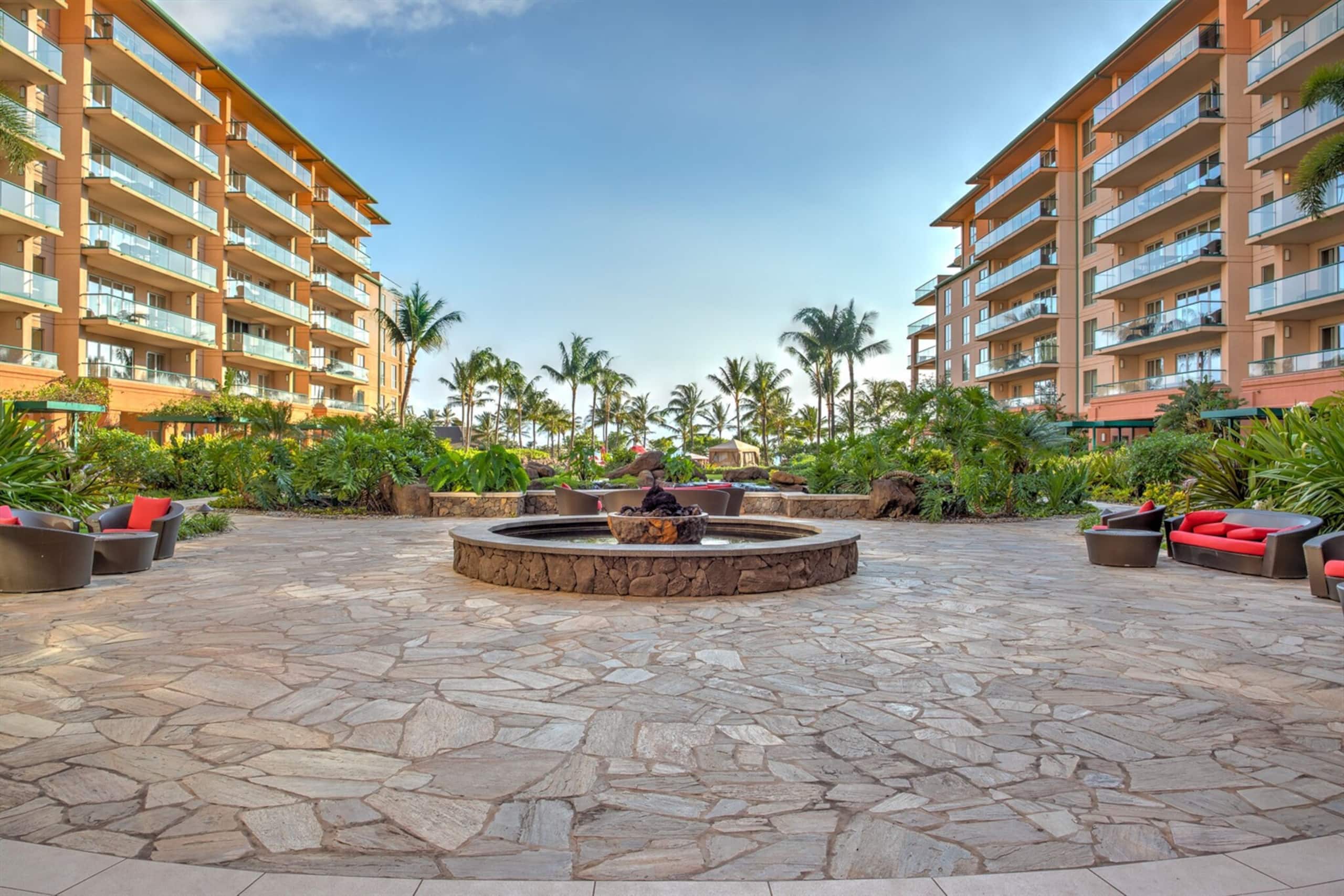 Condo in Lahaina · ★4.96 · 1 bedroom · 2 beds · 1 bath - Image 46