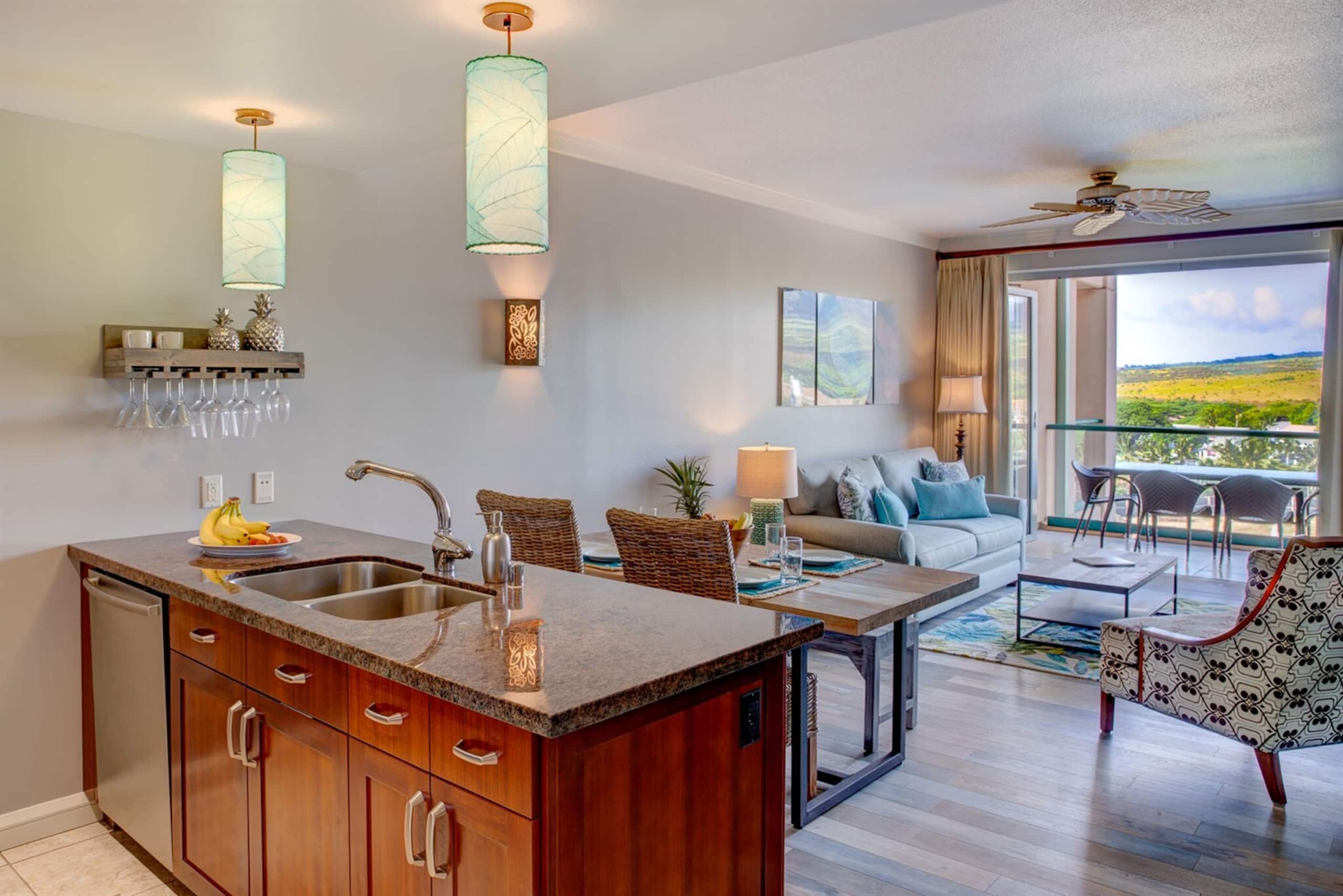 Condo in Lahaina · ★4.96 · 1 bedroom · 2 beds · 1 bath - Image 6
