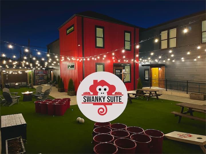 Bungalou Ultimate Silver Rooftop+gameyard Sleep 31 - Murray Hill, KY