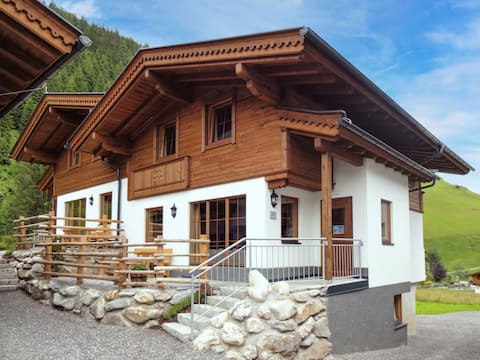Chalet Elisabeth by Interhome