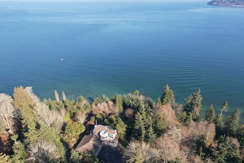 Unique Port Ludlow Home w/ 3 Decks & Hot Tub!