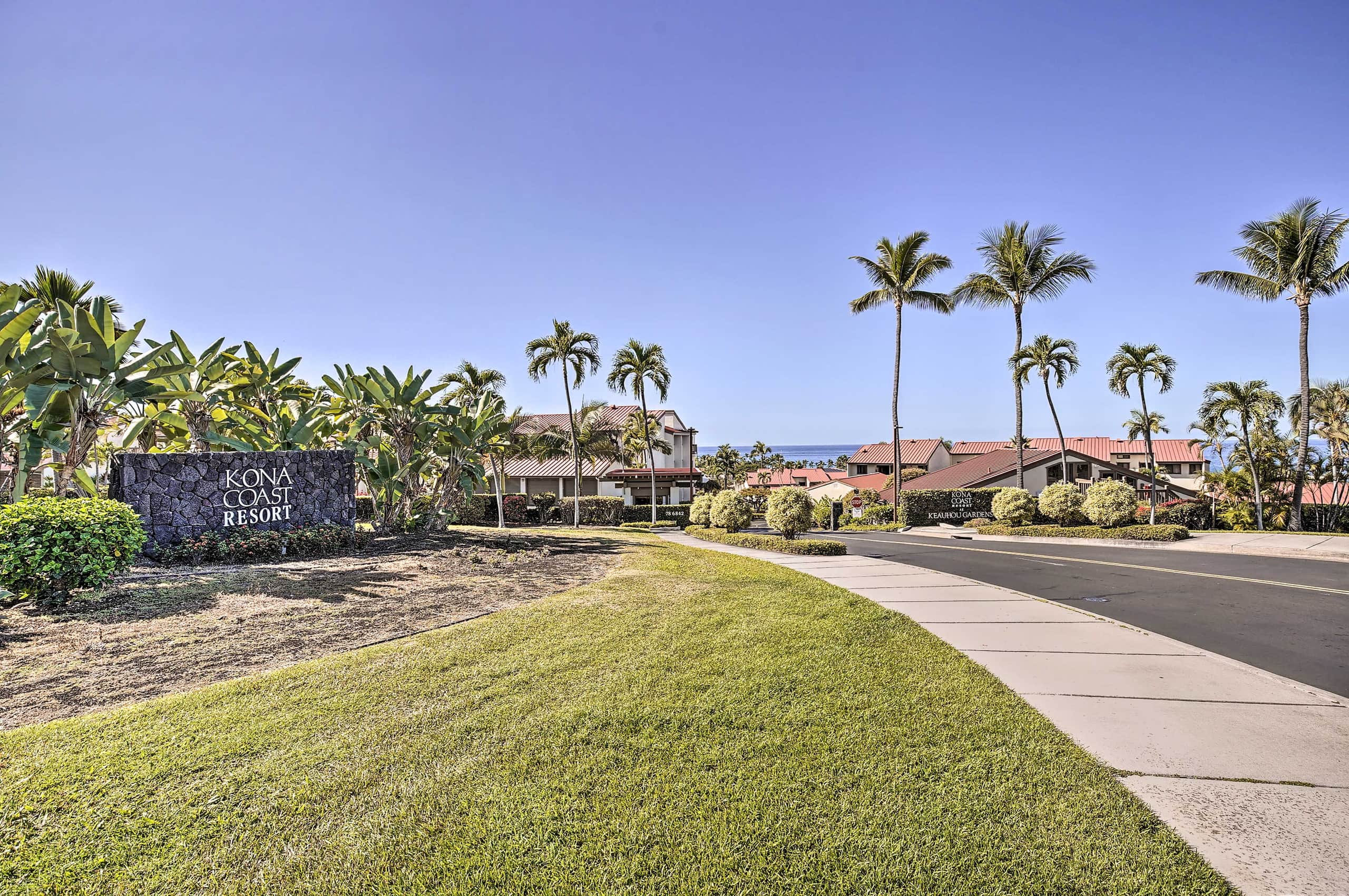 Condo in Kailua-Kona · ★4.95 · 1 bedroom · 2 beds · 2 baths - Image 26