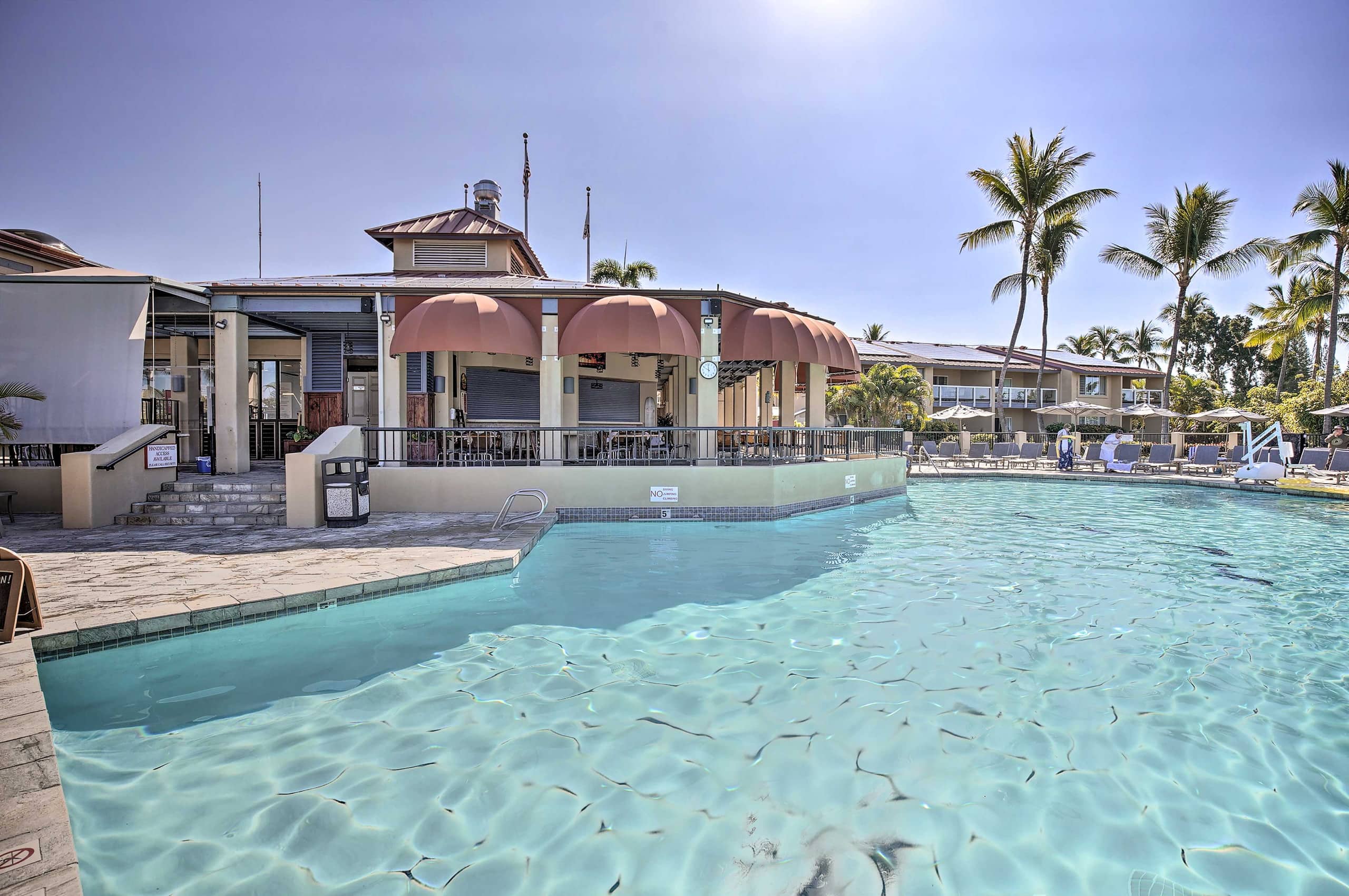 Condo in Kailua-Kona · ★4.95 · 1 bedroom · 2 beds · 2 baths - Image 32