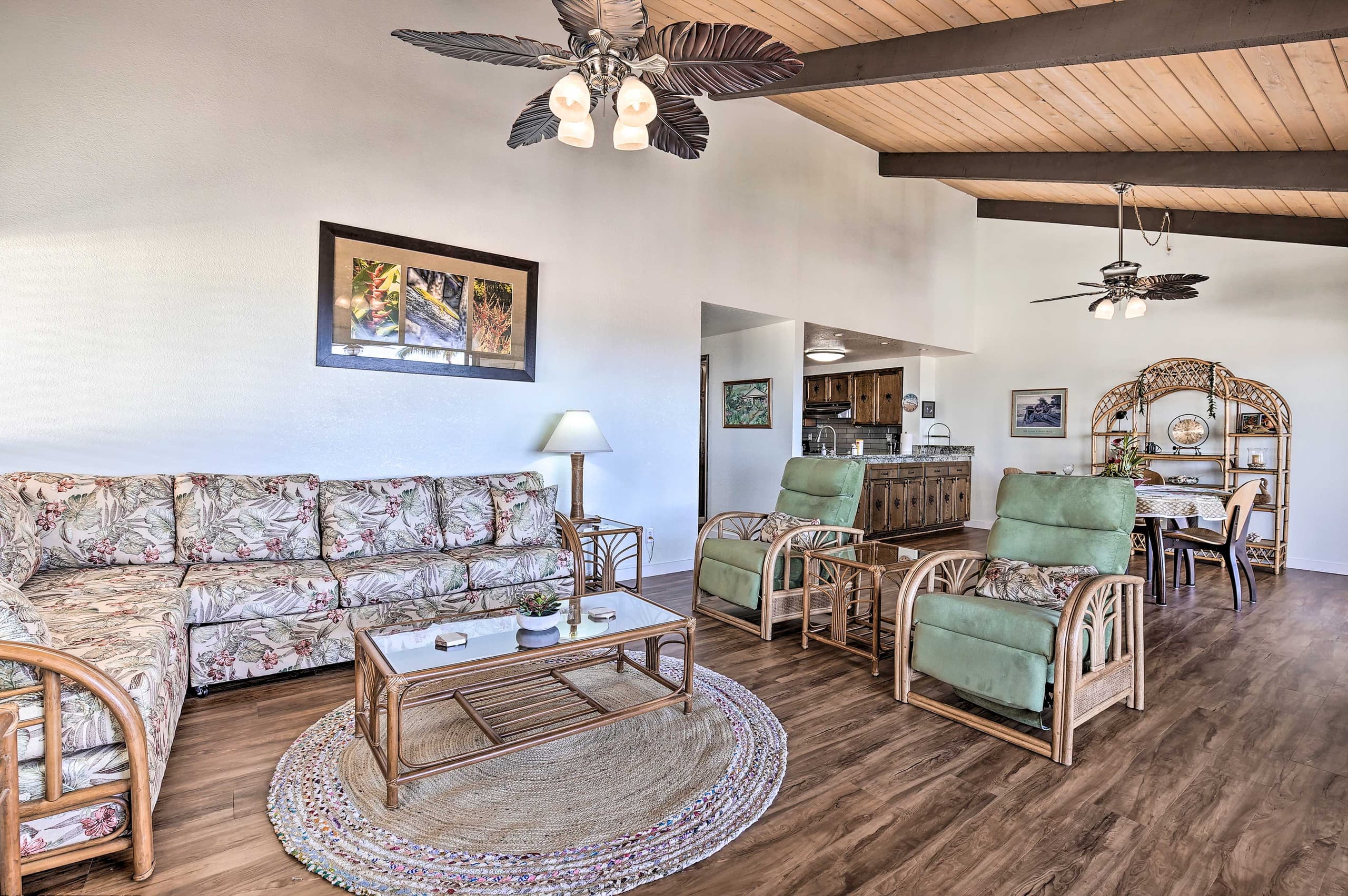 Condo in Kailua-Kona · ★4.95 · 1 bedroom · 2 beds · 2 baths - Image 6