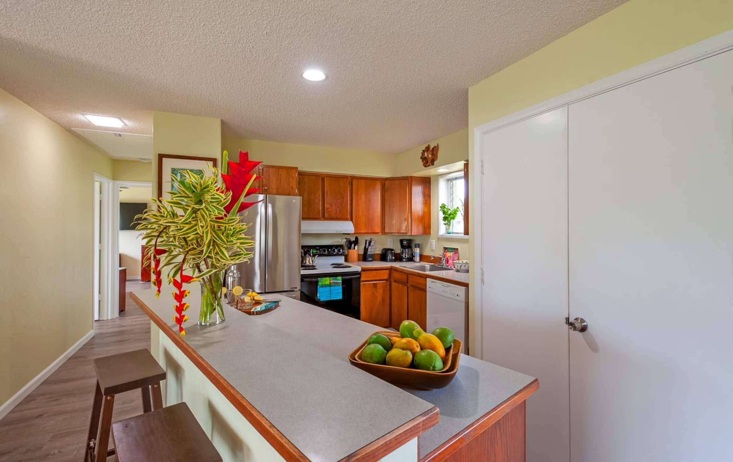 Condo in Princeville · ★4.86 · 2 bedrooms · 2 beds · 2 private baths - Image 16