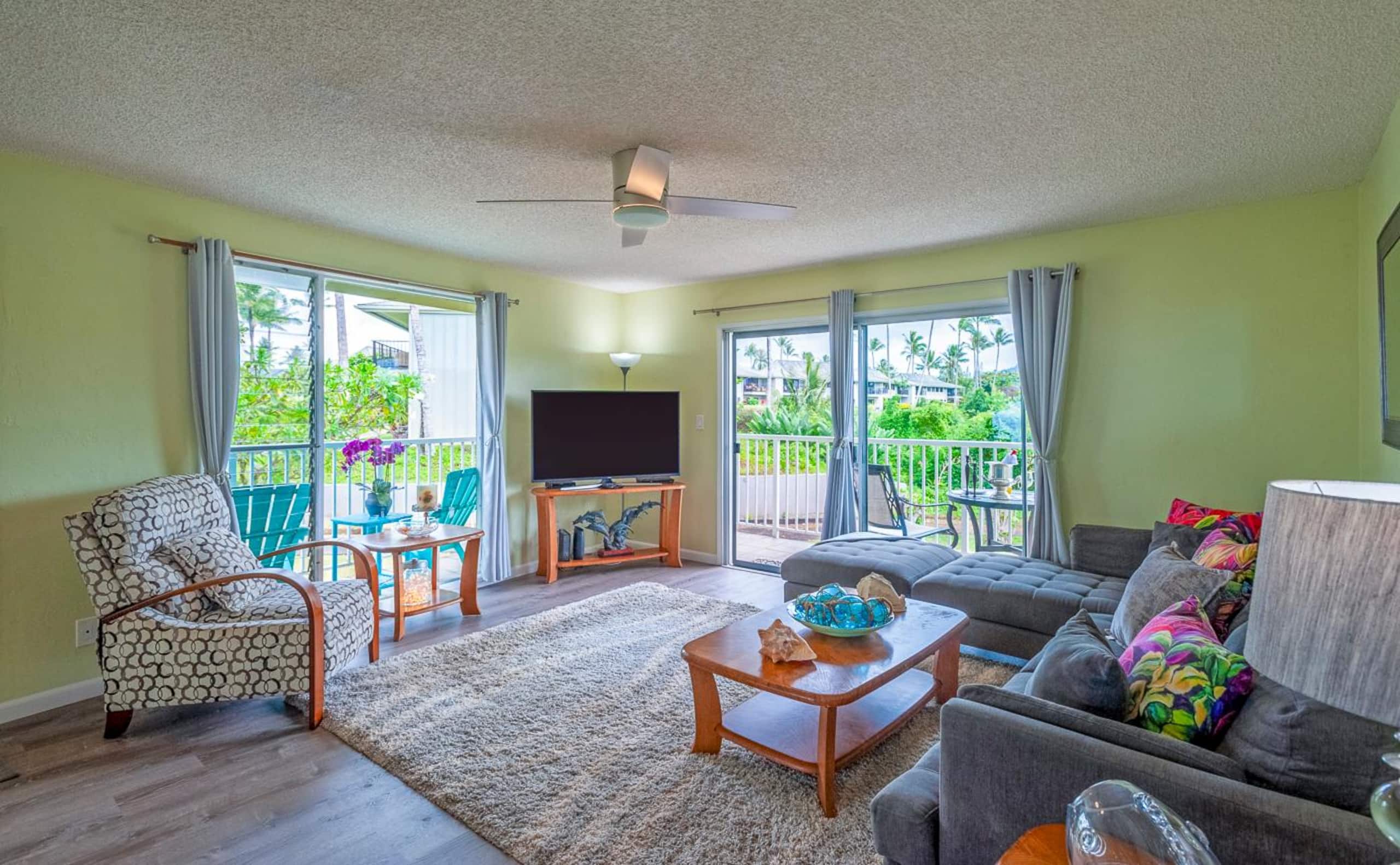 Condo in Princeville · ★4.86 · 2 bedrooms · 2 beds · 2 private baths - Image 13