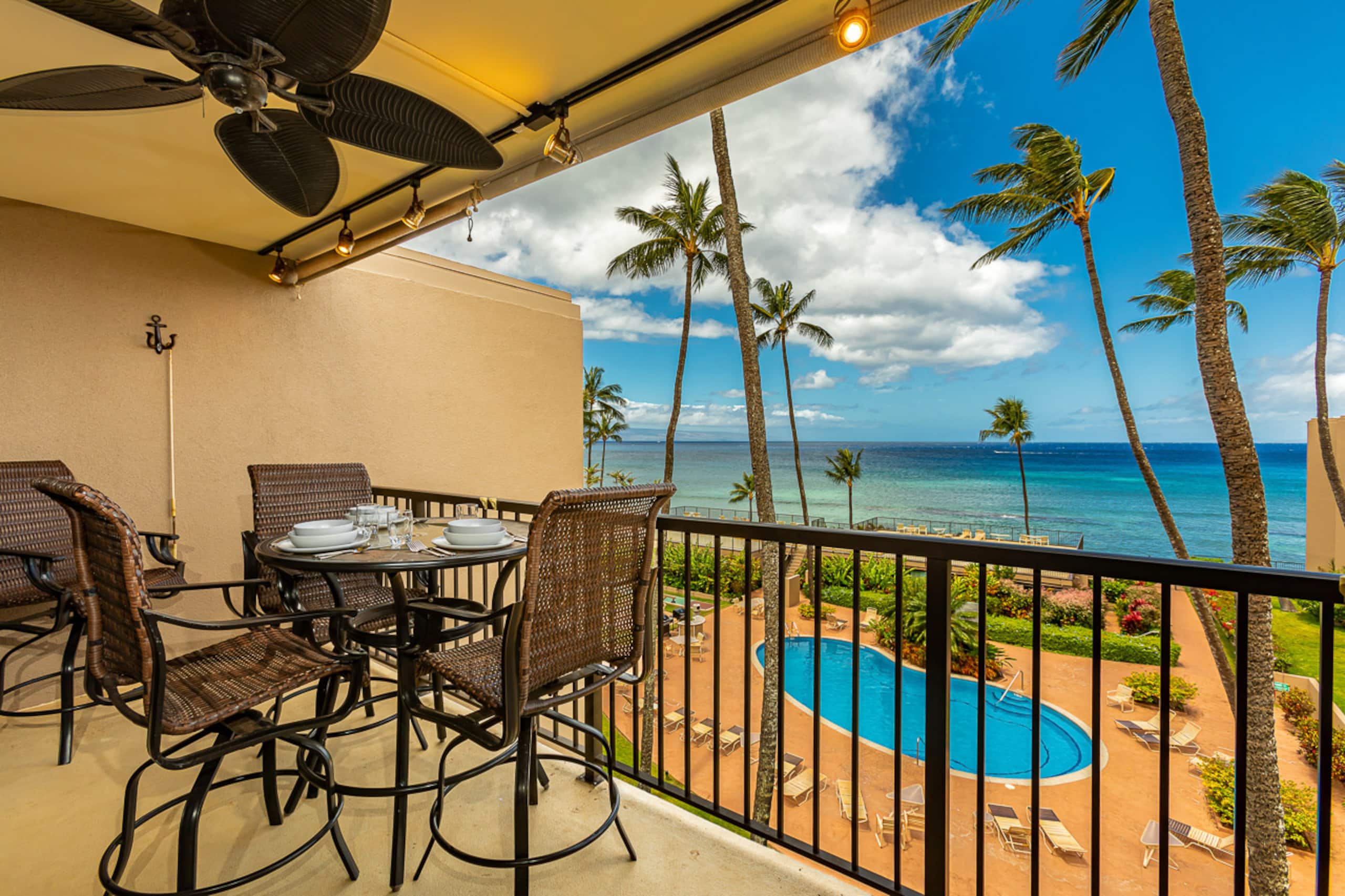 Condo in Lahaina · ★4.65 · 1 bedroom · 2 beds · 1 shared bath - Image 10