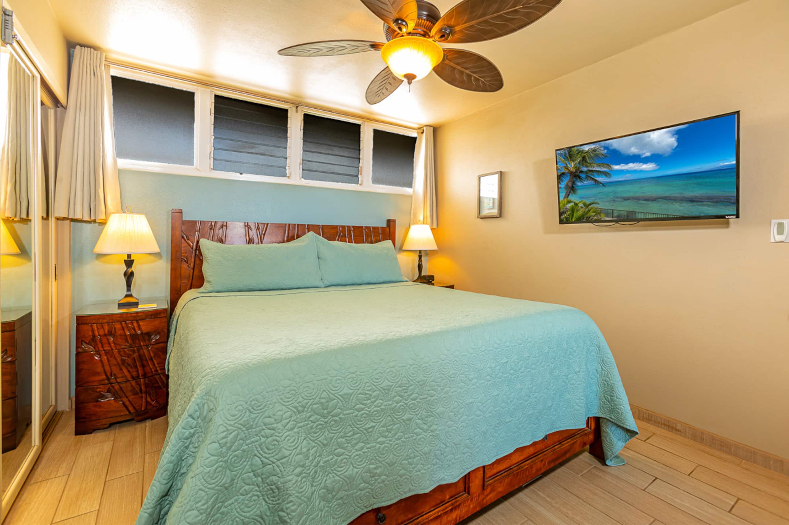 Condo in Lahaina · ★4.65 · 1 bedroom · 2 beds · 1 shared bath - Image 18
