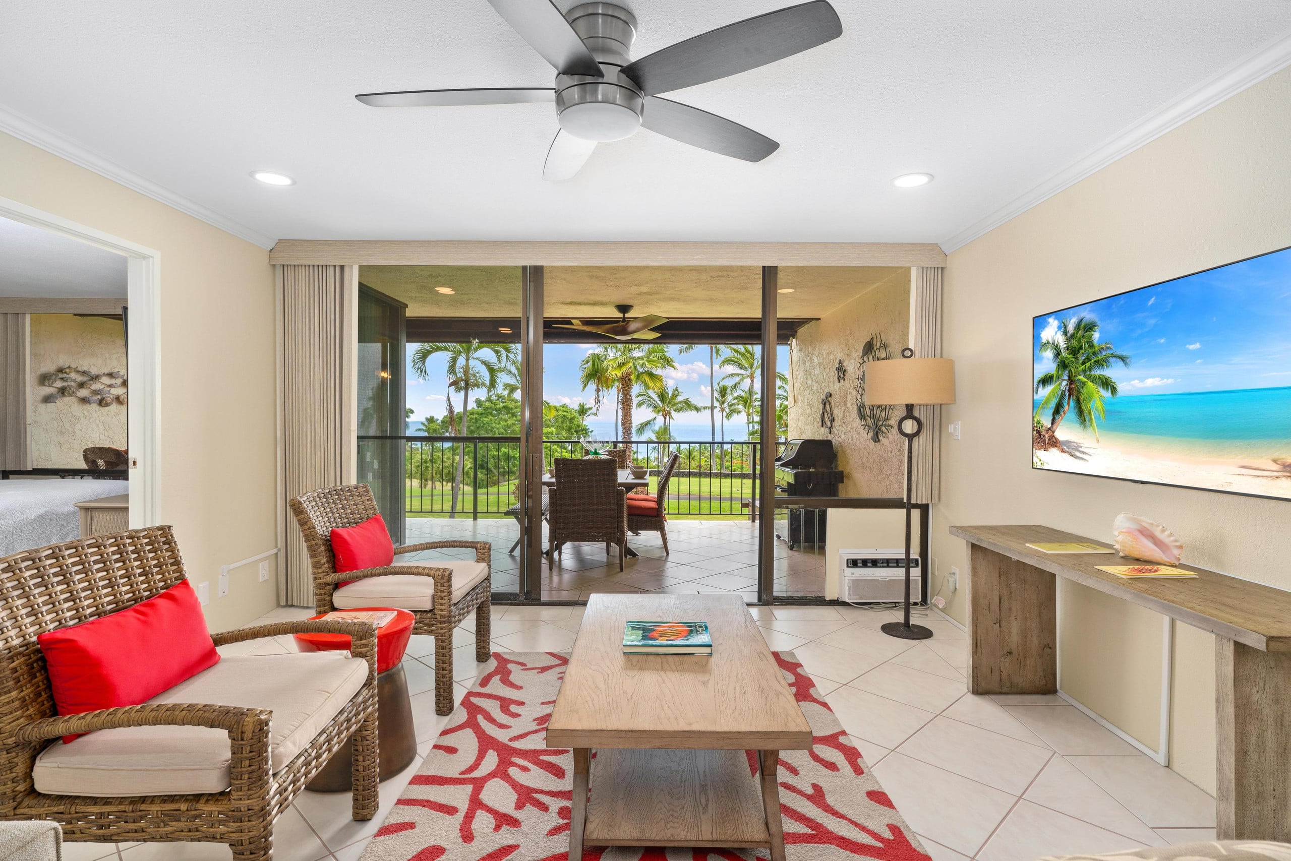 Condo in Kailua-Kona · ★4.59 · 2 bedrooms · 3 beds · 2 shared baths - Image 2