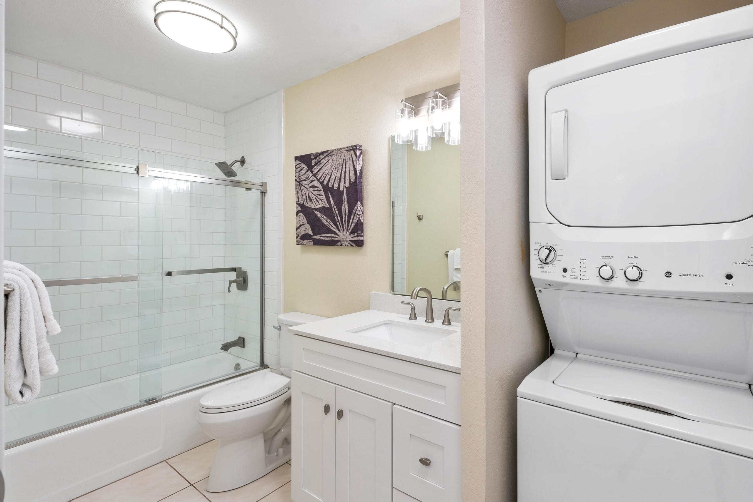 Condo in Kailua-Kona · ★4.59 · 2 bedrooms · 3 beds · 2 shared baths - Image 16