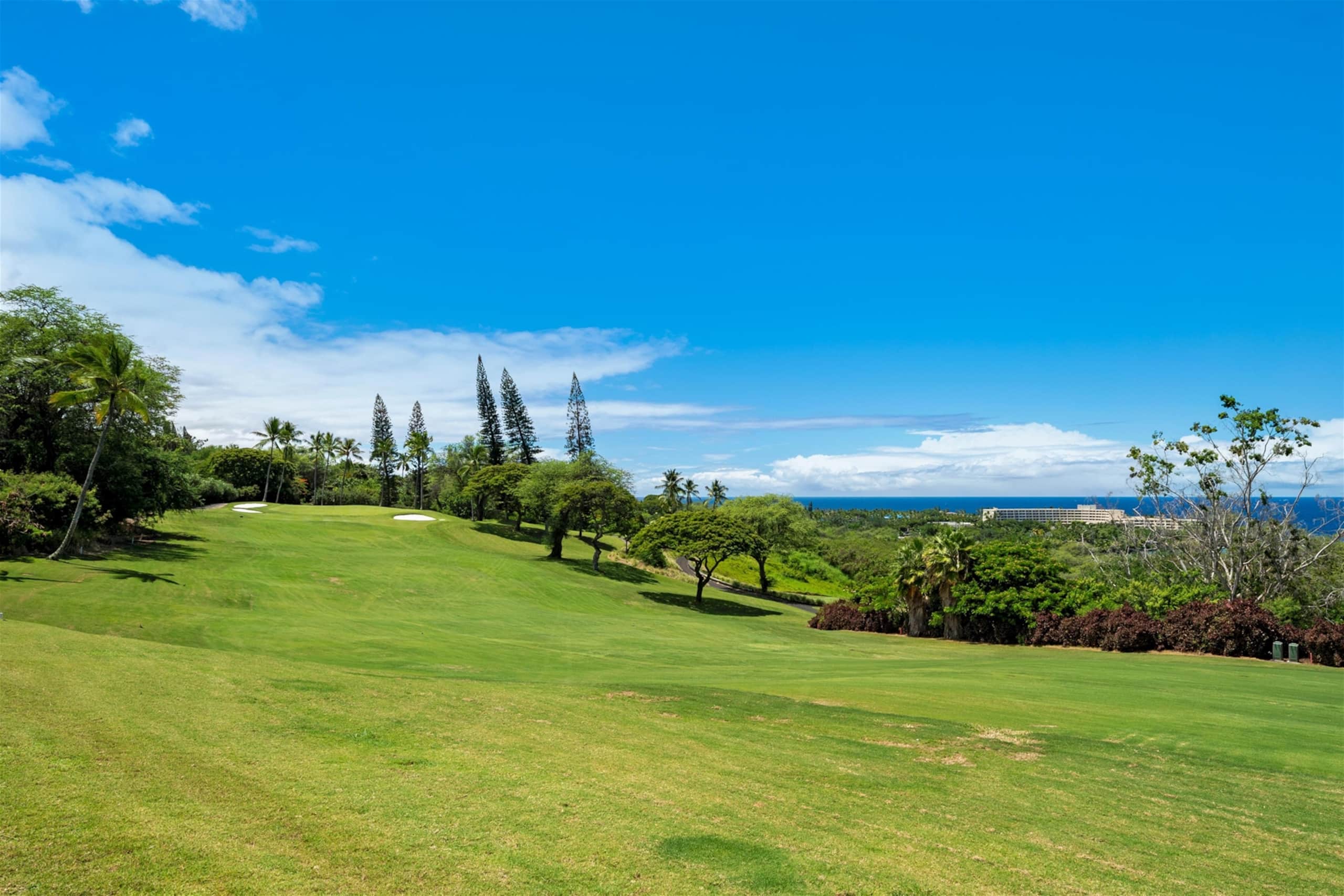 Condo in Kailua-Kona · ★4.59 · 2 bedrooms · 3 beds · 2 shared baths - Image 35