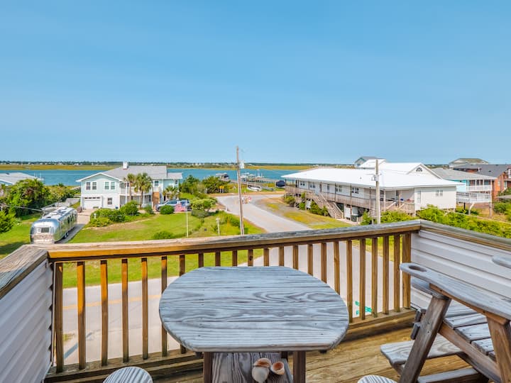 Casa Capri | Ocean & Sound Views! - Topsail Beach, NC