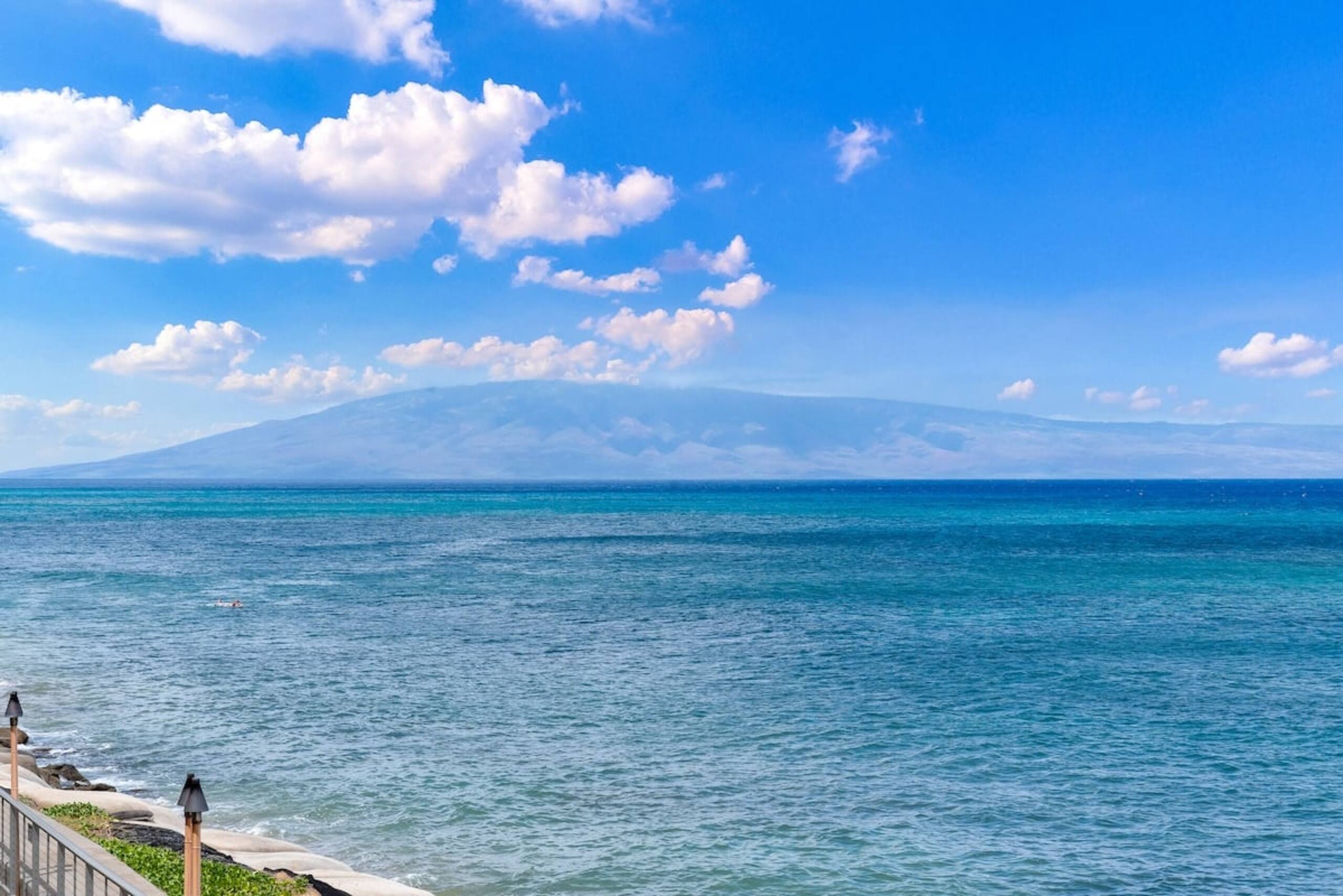 Condo in Lahaina · ★4.27 · 1 bedroom · 2 beds · 2 baths - Image 28