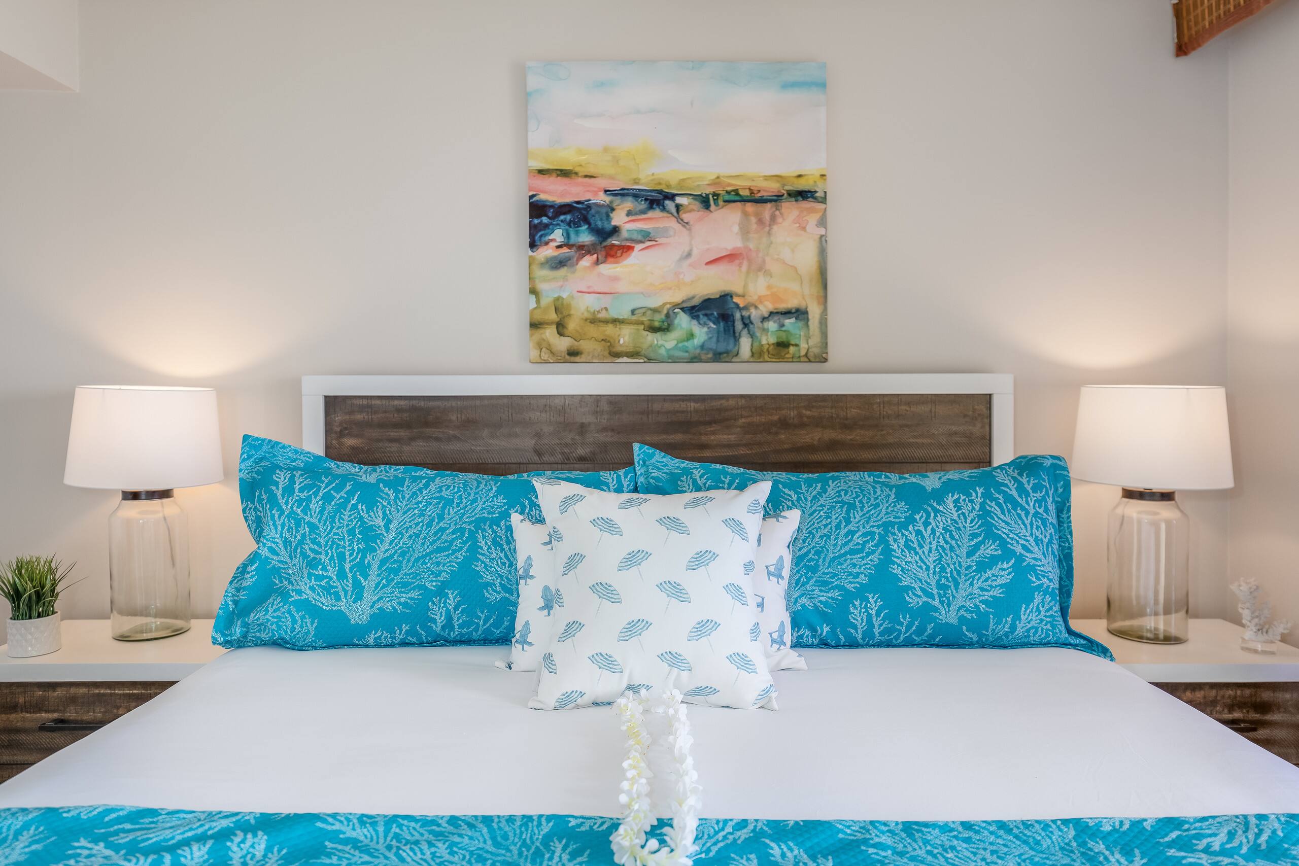 Condo in Lahaina · ★4.27 · 1 bedroom · 2 beds · 2 baths - Image 15