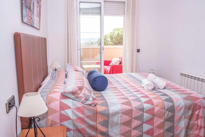 Costa Brava Suites Casa La Bahia, piscina privada gallery image 3