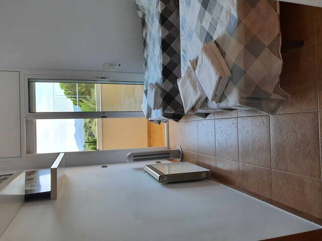 Costa Brava Suites Casa La Bahia, piscina privada gallery image 4