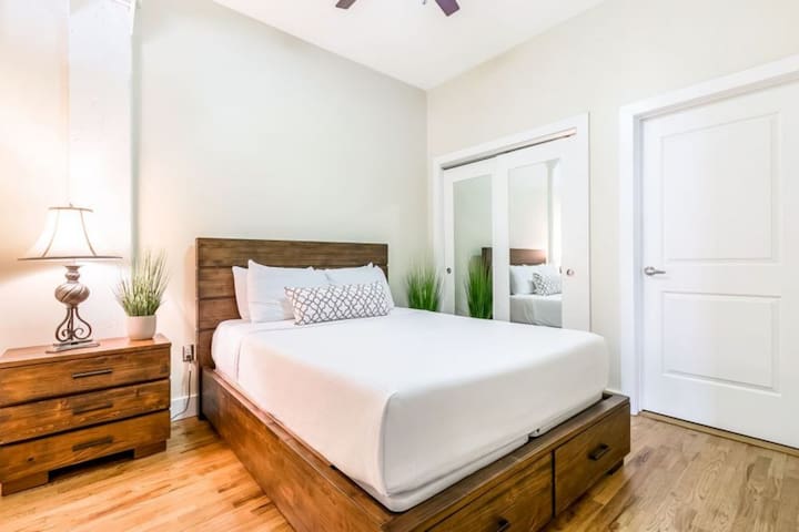 Merchant Lofts New Orleans managed Airbnb listing 1